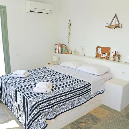 Sea View Traditional Paros Villa *